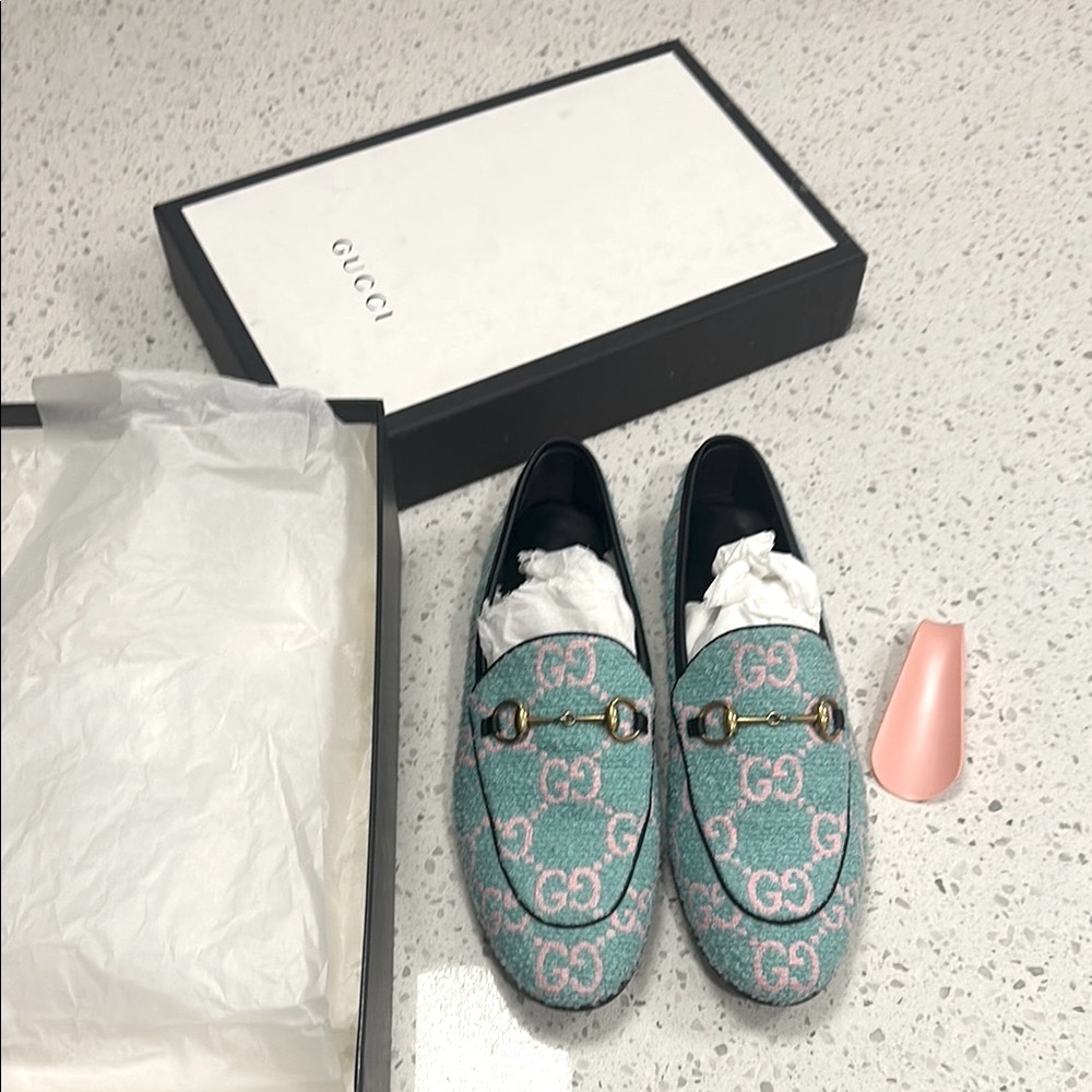 gucci loafer tweed and leather 38.5 in box
